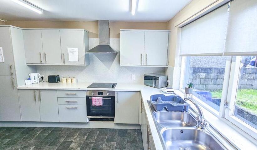 Номер Economy Индивидуальный, Mystayinn Telford Guest House