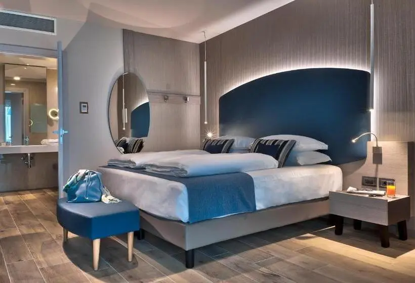 Premium-huone Järvinäkymä, Villa Remo By Hotel Galvani