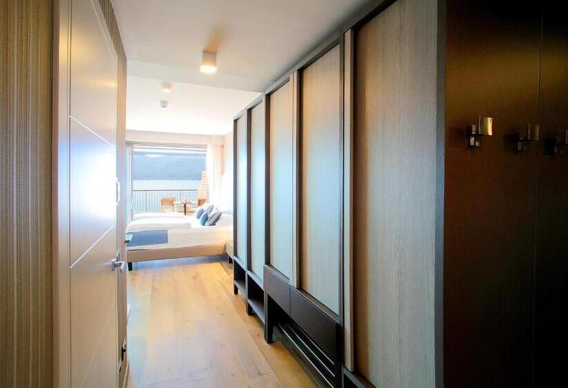 带河湖景观的轻年套房, Villa Remo By Hotel Galvani