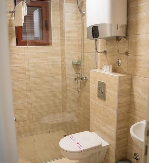 اتاق استاندارد, Motel Zeta Lux