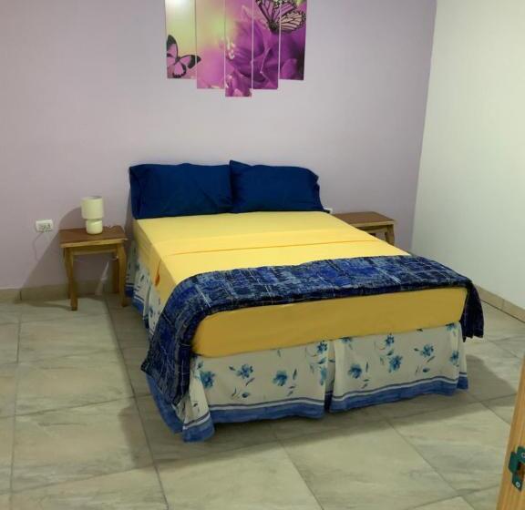 اتاق لوکس, La Dolce Vita Francophone