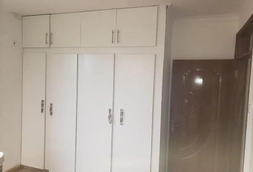 آپارتمان 1 خوابه با چشم‌انداز باغ, Casa Marabella A2