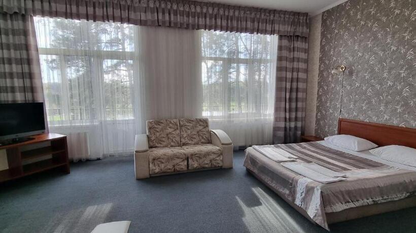 اتاق استاندارد, готельно ресторанний комплекс три бобри