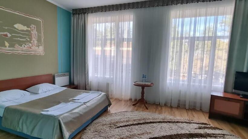 اتاق استاندارد, готельно ресторанний комплекс три бобри