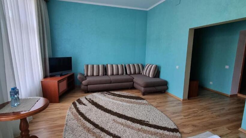 اتاق استاندارد, готельно ресторанний комплекс три бобри