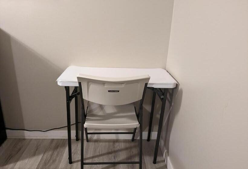 Standard Room, Apd