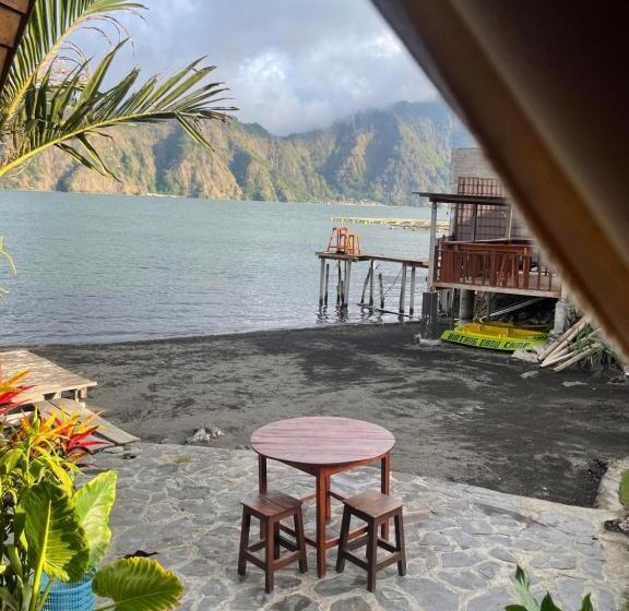 בקתה סטנדרטית, Batur Holiday