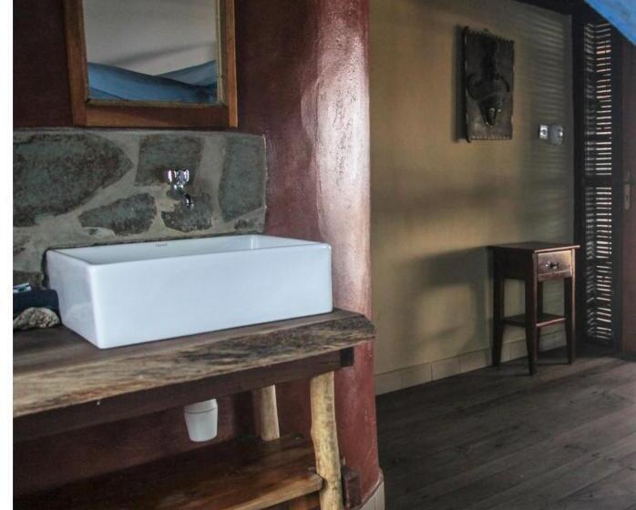 标准间, Fantas Folly Beach Lodge