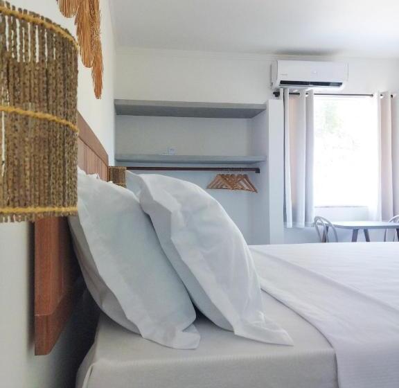 高级套房带海景, Pousada Fenícia