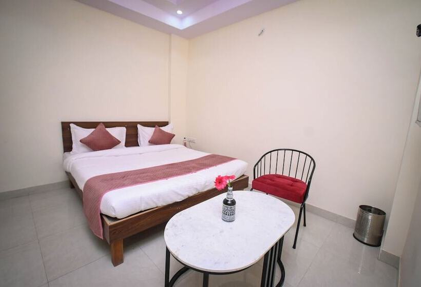 Номер Стандарт, Raj Residency