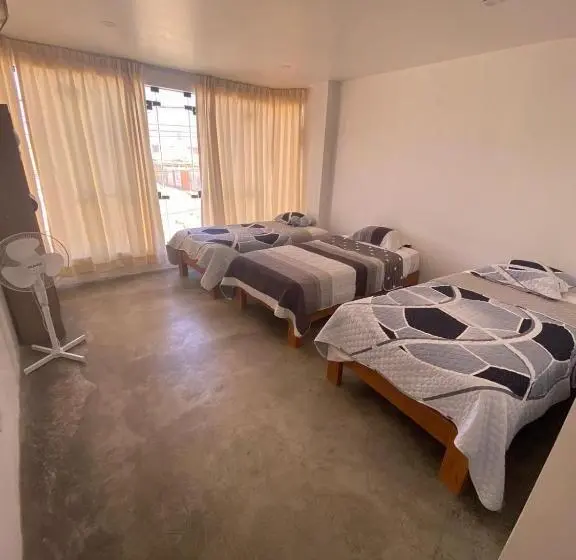 Standard Kolmen Hengen Huone, Killamoon House Paracas