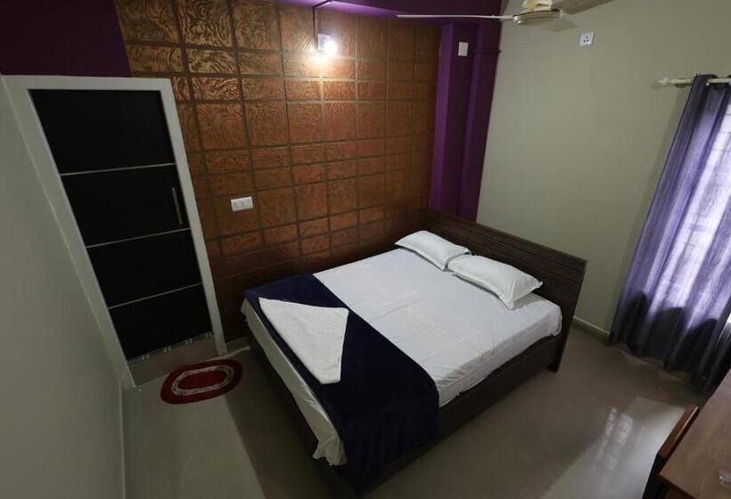 Семейный Номер, Wayanad Regal Residency