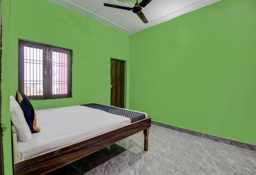 トリプルクラシックルーム, Spot On Milan Garden Hotel And Restaurant