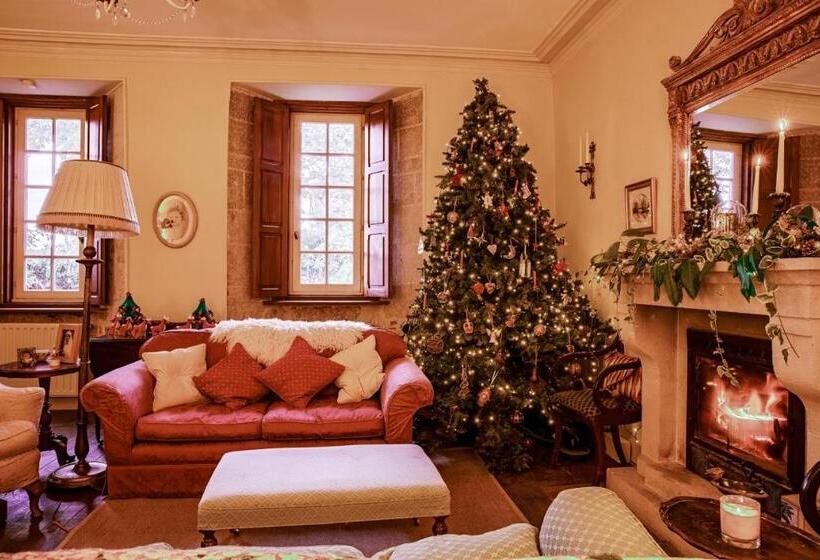 别墅: 1间卧室带游泳池, 14th Century Priory In Pressigny