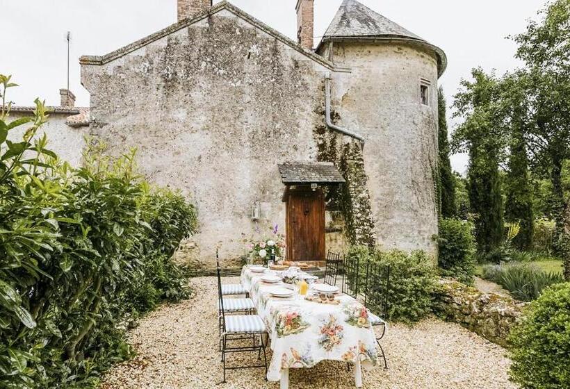 带2个卧室的别墅, 14th Century Priory In Pressigny