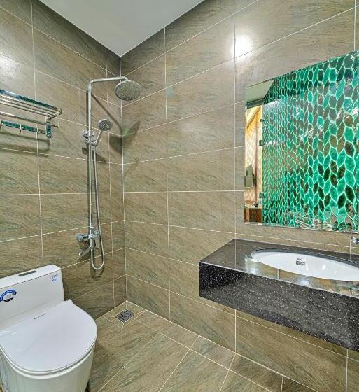 اتاق سوپریور, Hanz T68