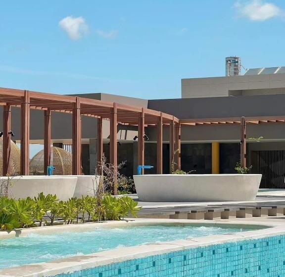 اتاق لوکس با چشمانداز دریا, M Condotel Apec Mandala Cham Bay Mui Ne