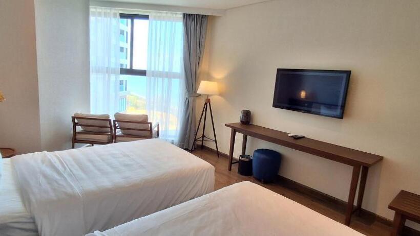 اتاق لوکس با چشمانداز دریا, M Condotel Apec Mandala Cham Bay Mui Ne