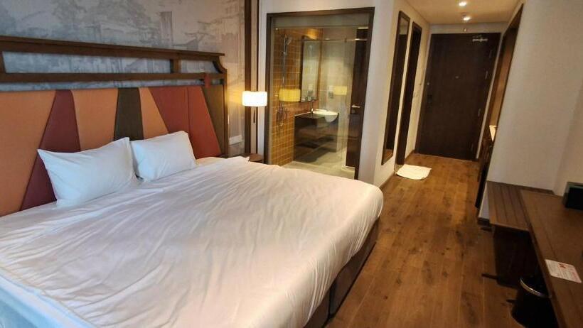 اتاق لوکس با چشمانداز دریا, M Condotel Apec Mandala Cham Bay Mui Ne