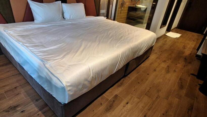 اتاق لوکس با چشمانداز دریا, M Condotel Apec Mandala Cham Bay Mui Ne