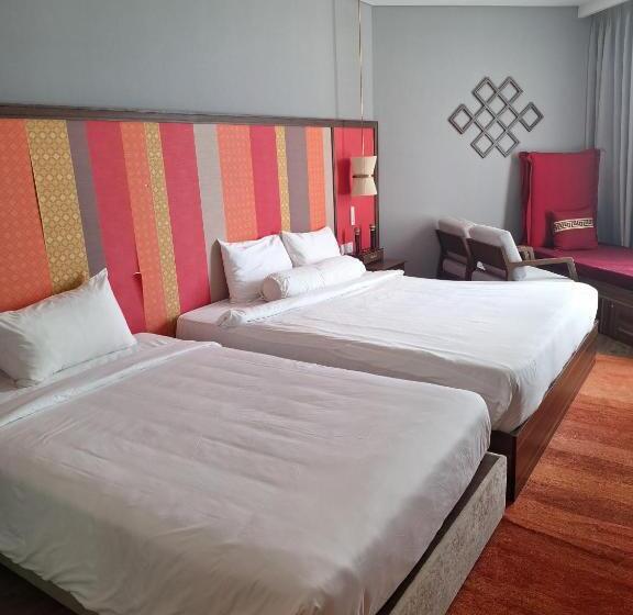 اتاق استاندارد چهار تخته با چشمانداز دریا, M Condotel Apec Mandala Cham Bay Mui Ne