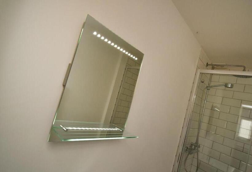 低层单卧公寓, Chester Road Serviced Apartments