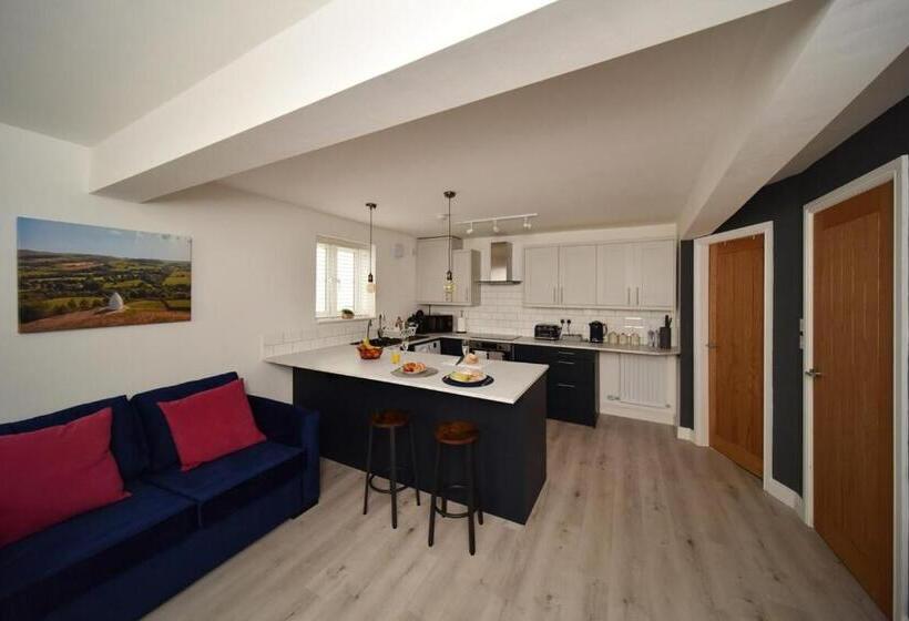דירת חדר בקומת קרקע, Chester Road Serviced Apartments