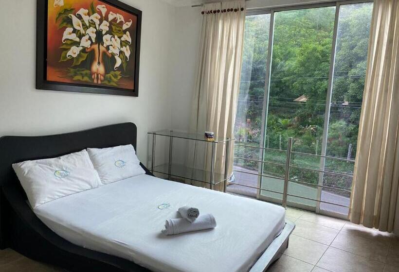 Номер Стандарт, La Cascada Cristalina