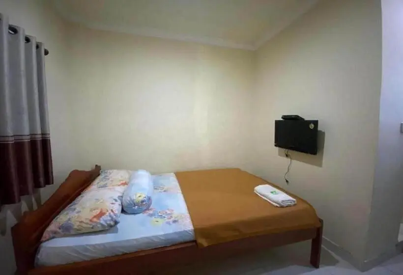 デラックスルーム, Oyo 93296 Kost Gowa