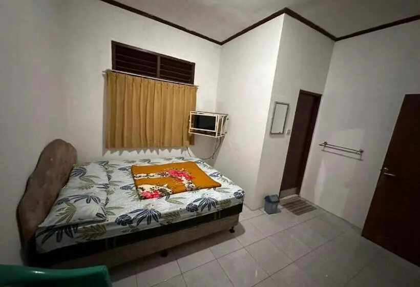 デラックスルーム, Oyo 93296 Kost Gowa