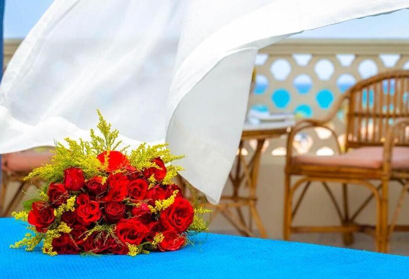 标准间带游泳池, White Valley Palace