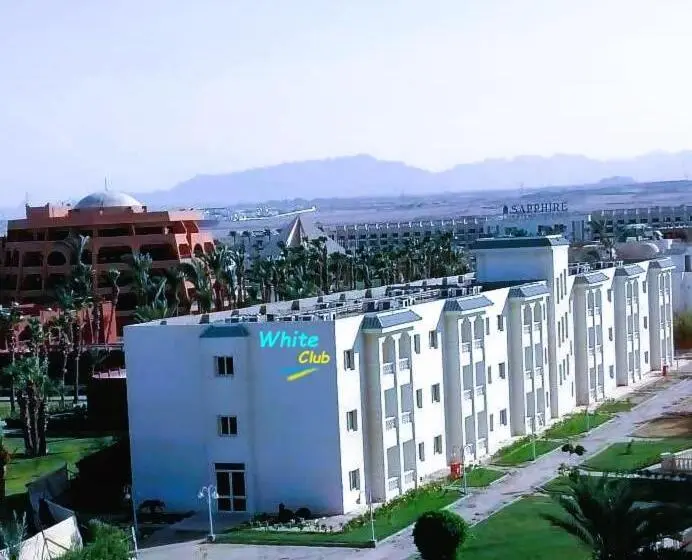اتاق اکونومی یک تخته, White Valley Palace