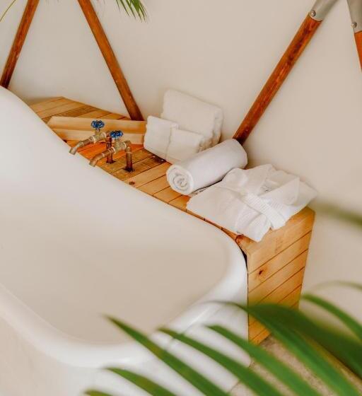 בקתה סטנדרטית, La Poza Boutique Hotel And Spa   Adults 15 Plus