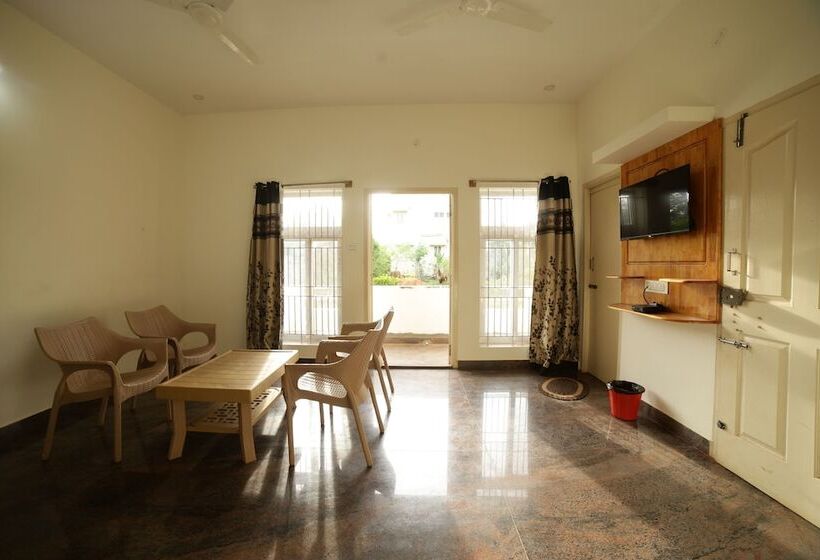 带1个卧室的豪华公寓, Naksha Tree Hotel  Yelagiri Hills