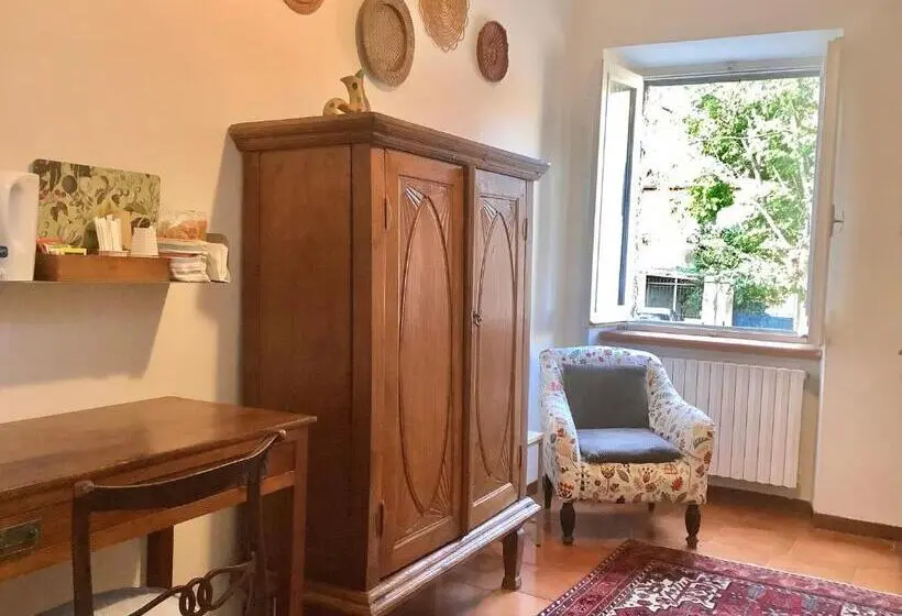 Standard-huone, Il Bagolaro
