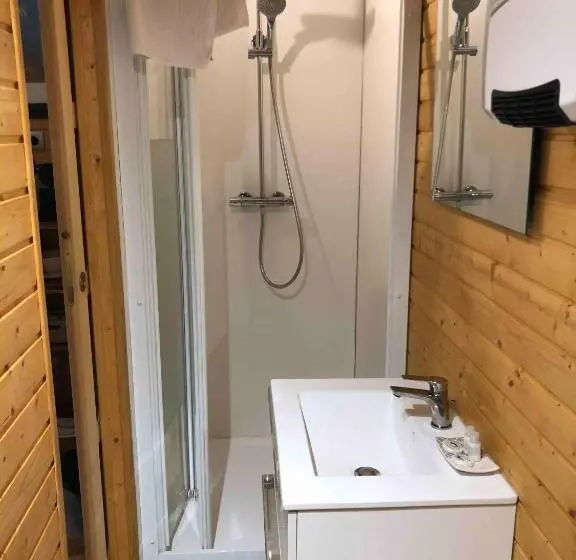 Mökki 1 Makuuhuone, Les Cabanes Du Lac Spa Petit Déjeuné Cabane Du Frêne & Cabane Du Chêne Premium