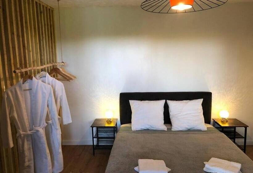 Шале Superior 1 Спальня, Les Cabanes Du Lac   Spa   Petit Déjeuné   Cabane Du Frêne & Cabane Du Chêne Premium