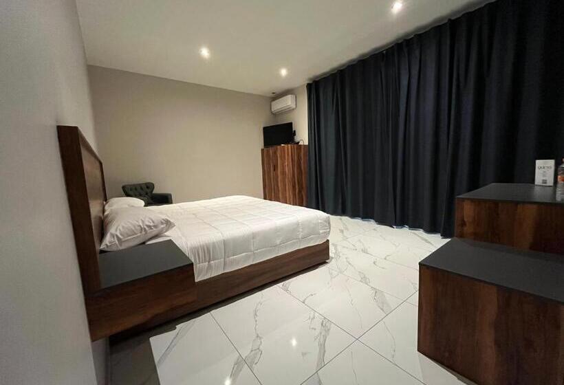 غرفة قياسية سرير كينج, Quieto Hotel Suites