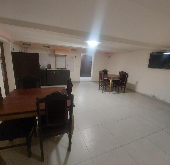 اتاق استاندارد سه نفره, Rp Hotel  Hostel