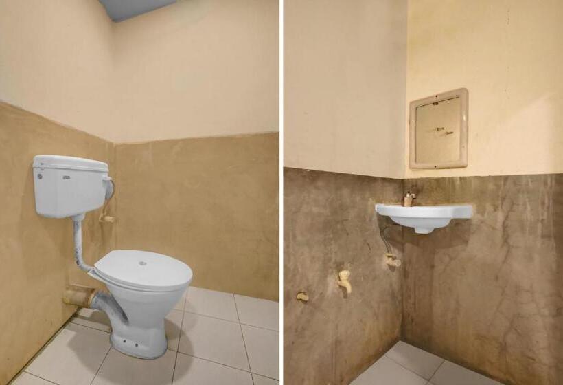 Трехместный Номер Классика, Spot On Hotel Paradise Inn