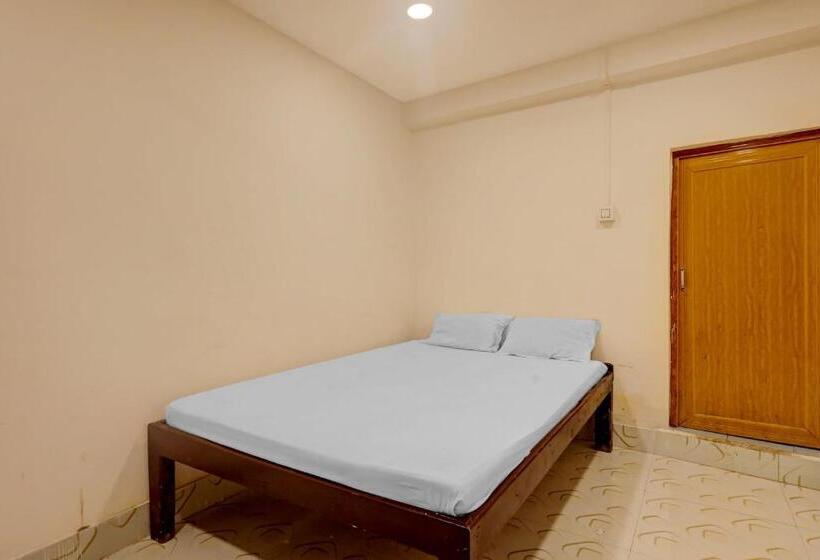 Трехместный Номер Классика, Spot On Hotel Paradise Inn