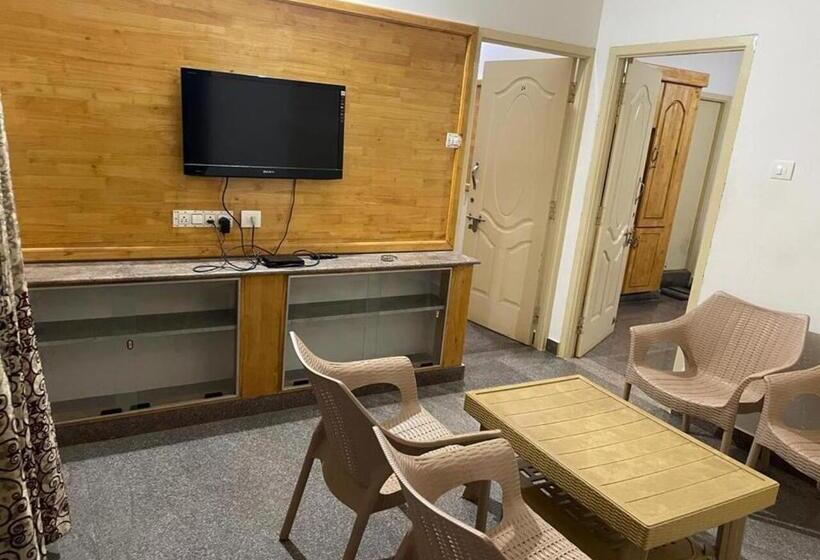 带2个卧室的公寓, Naksha Tree Hotel  Yelagiri Hills