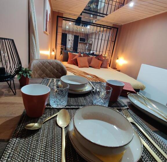 标准间带游泳池, Chambre D Eau