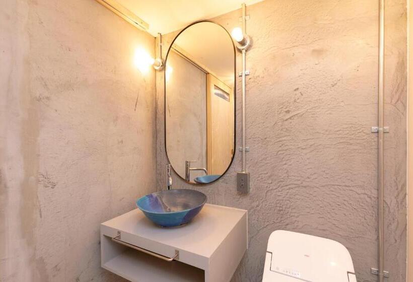 스탠다드 룸, Hajimari Beppu