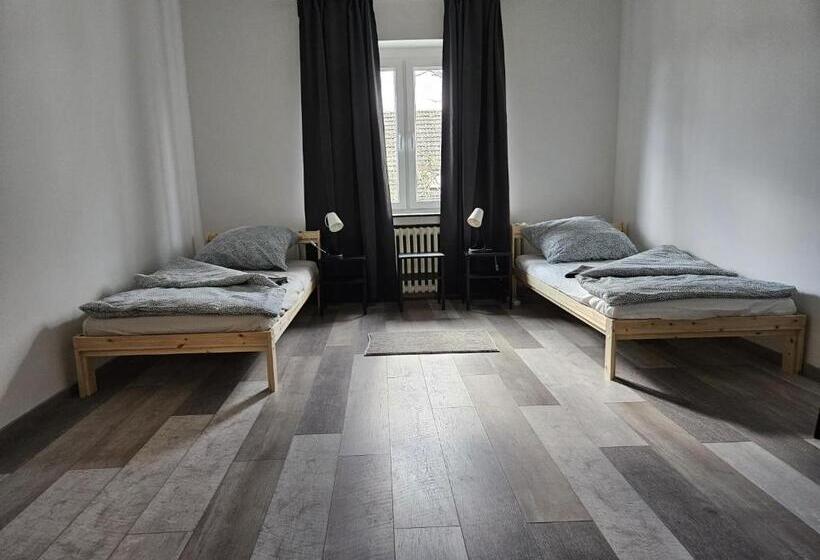 3ベッドルームアパートメント, Ideale Unterkunft Für Geschäftsreisende, Studenten, Monteure In Essen