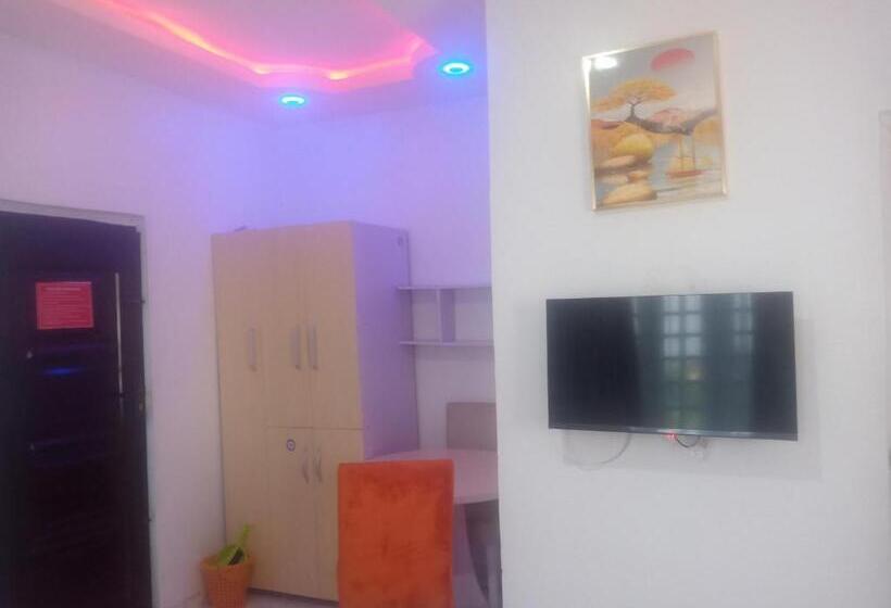 اتاق لوکس, Balsamplace