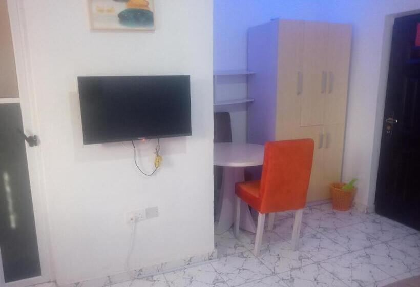 اتاق اکونومی, Balsamplace