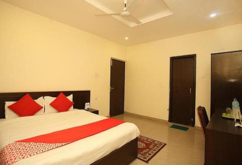 Deluxerum King Size Säng, Castle