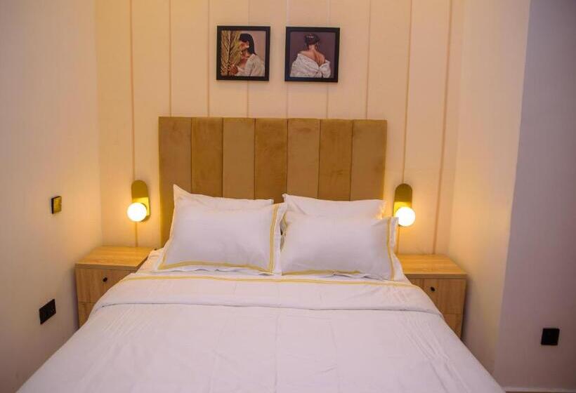 اتاق استاندارد, Elcastillo Homes