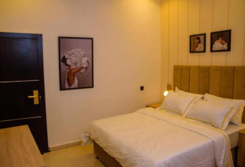 اتاق لوکس, Elcastillo Homes